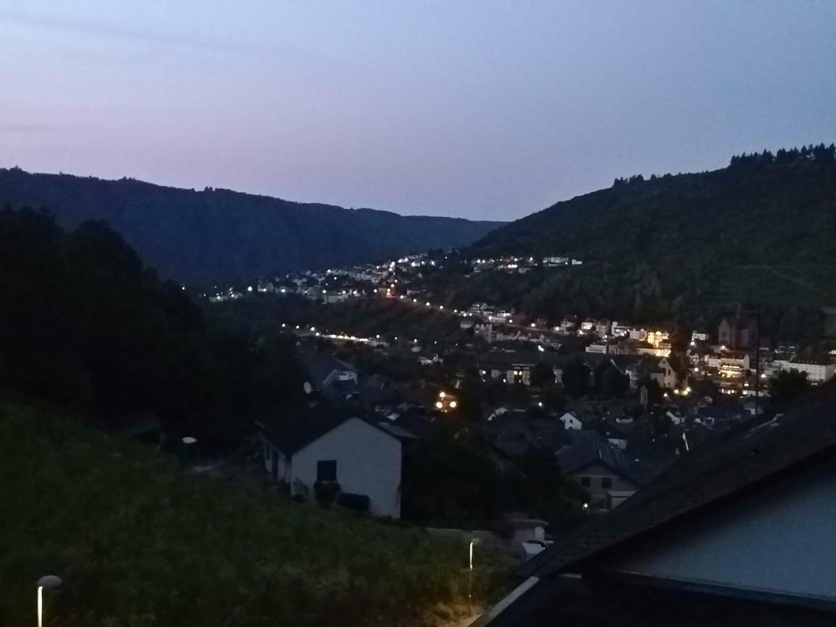 Kleines Moselchalet Cochem Exteriör bild